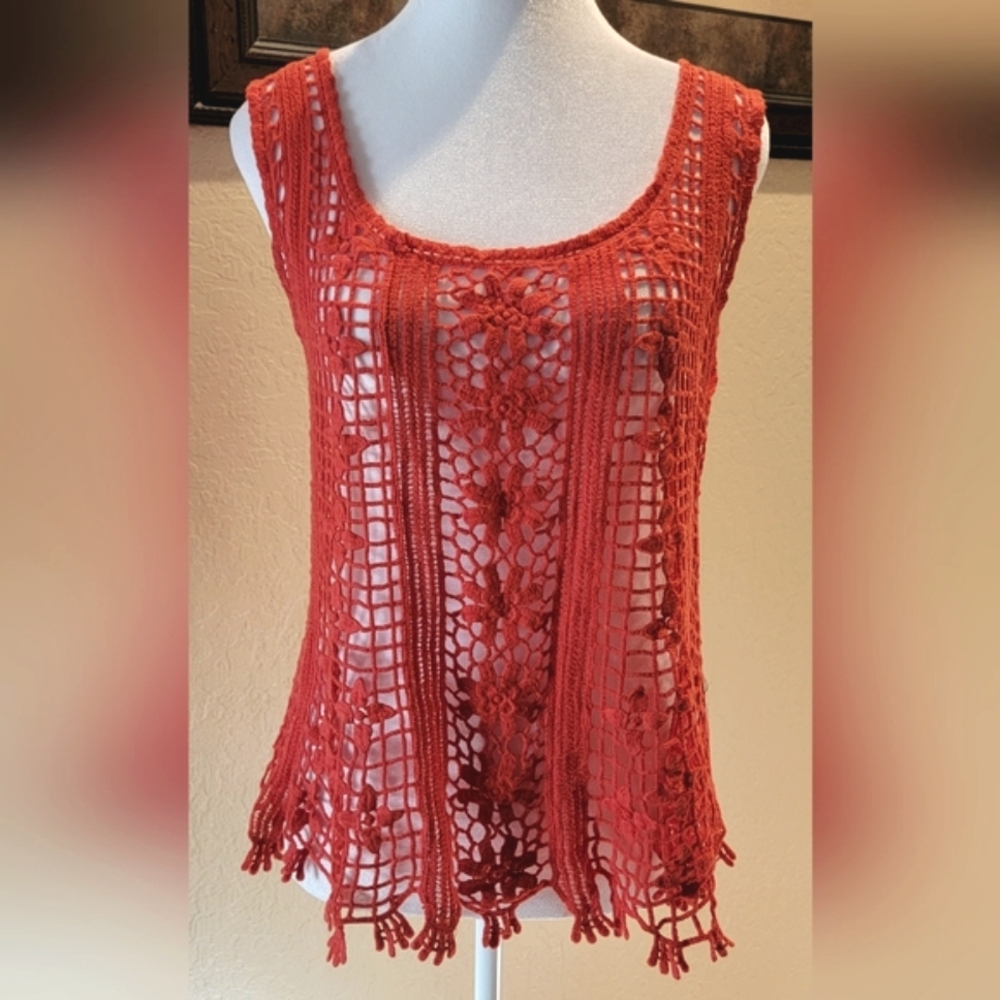 % Kadence Crochet Top - Size S